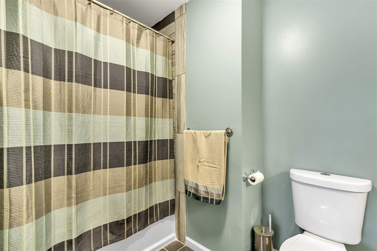 300 East Gates Street Romeo, MI 48065 - Photo 20 of 39 50002884-19.JPG