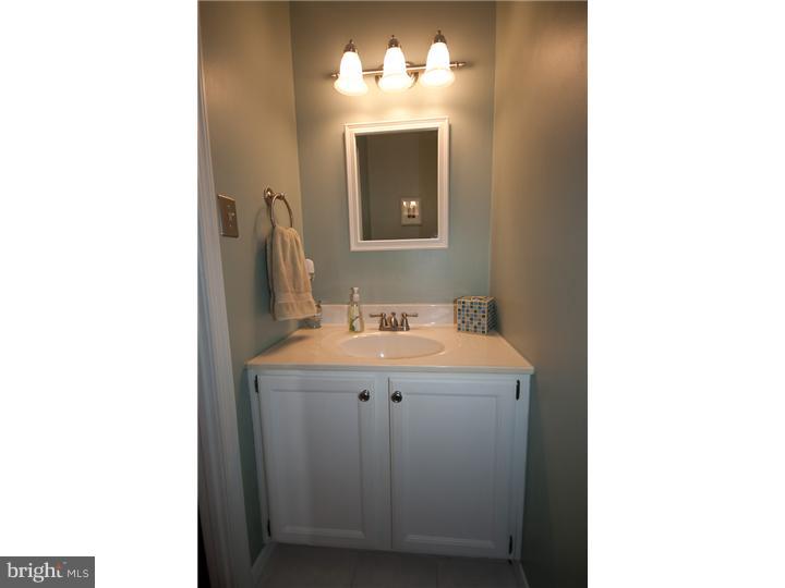 335 Scola Road Brookhaven, PA 19015 - Photo 8 of 16 Half Bath