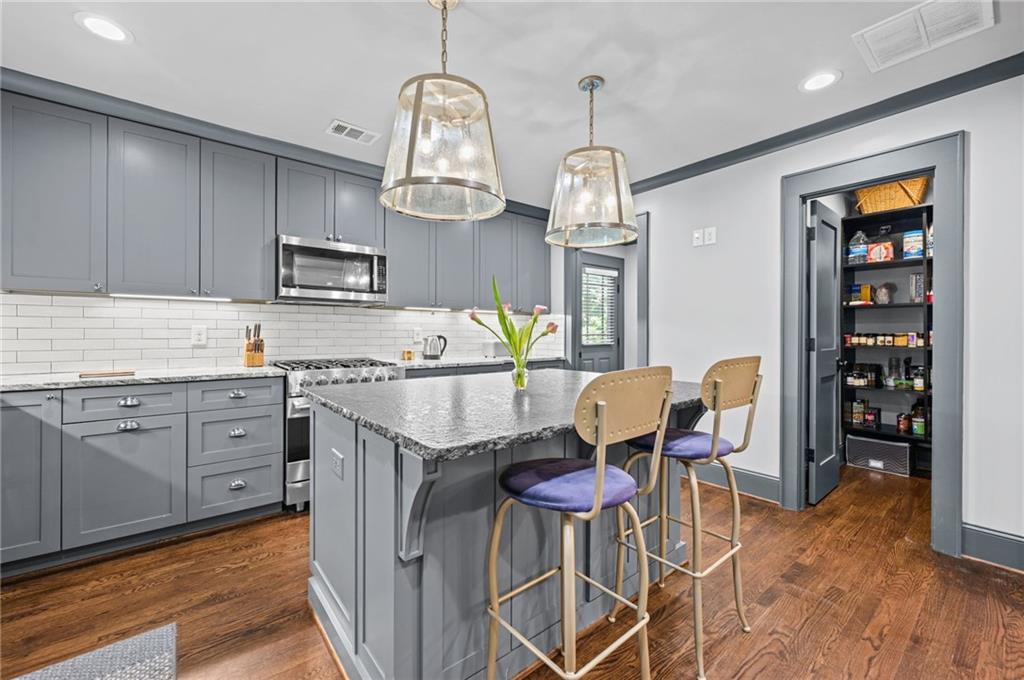 2245 Vistamont Drive Decatur, GA 30033 - Photo 10 of 32