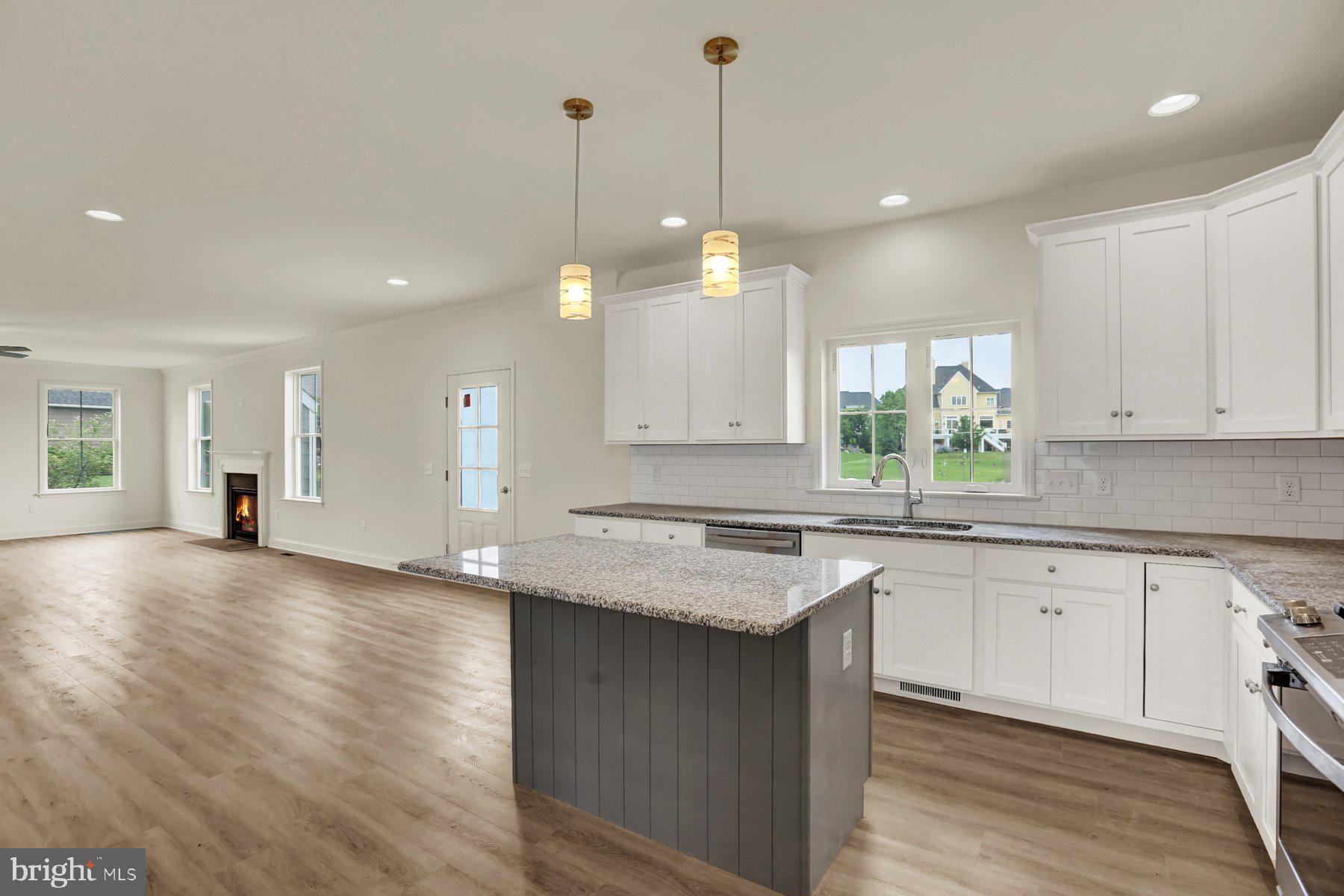 675 Integrity Drive Lititz, PA 17543 - Photo 11 of 48