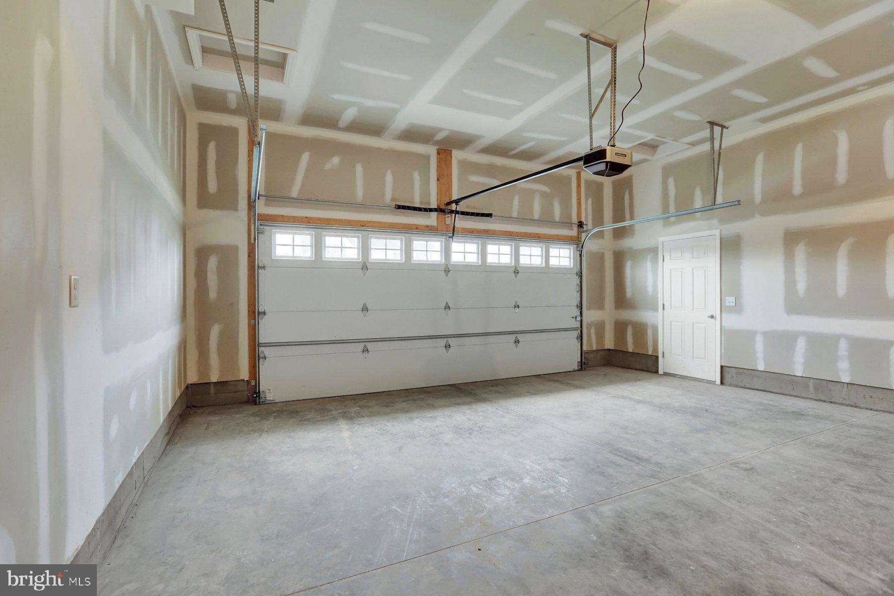 675 Integrity Drive Lititz, PA 17543 - Photo 37 of 48