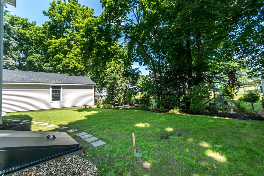 38 Hillcroft Road Waltham, MA 02452 - Photo 36 of 40