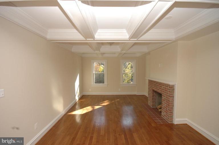 6930 Piney Branch Road Northwest Washington, DC 20012 - Photo 15 of 30 Family Room #2