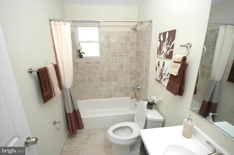 6930 Piney Branch Road Northwest Washington, DC 20012 - Photo 19 of 30 Bath #1
