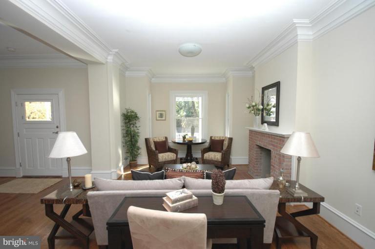 6930 Piney Branch Road Northwest Washington, DC 20012 - Photo 3 of 30 Living Room #3