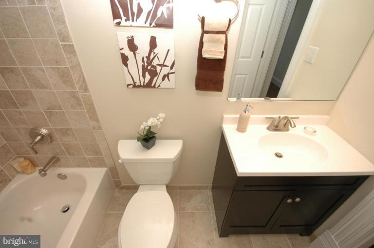 6930 Piney Branch Road Northwest Washington, DC 20012 - Photo 21 of 30 Bath #3