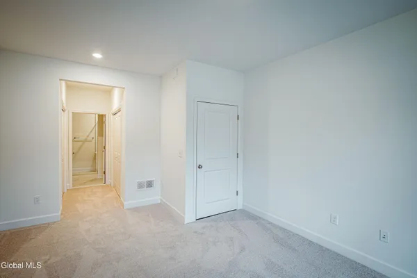 $526,625 | 8 Reed's Hollow, Saratoga Springs, NY 12866