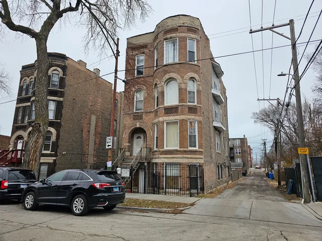 $480,000 | 9041 South Burley Avenue, Chicago, IL 60617