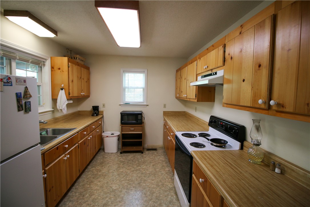 220 Fourness Ridge Road Mountain Rest, SC 29664 - Photo 13 of 50 Gallery Image 13