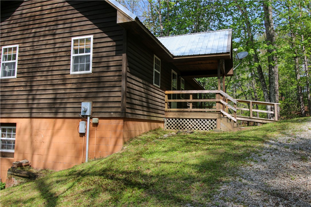 220 Fourness Ridge Road Mountain Rest, SC 29664 - Photo 4 of 50 Gallery Image 4