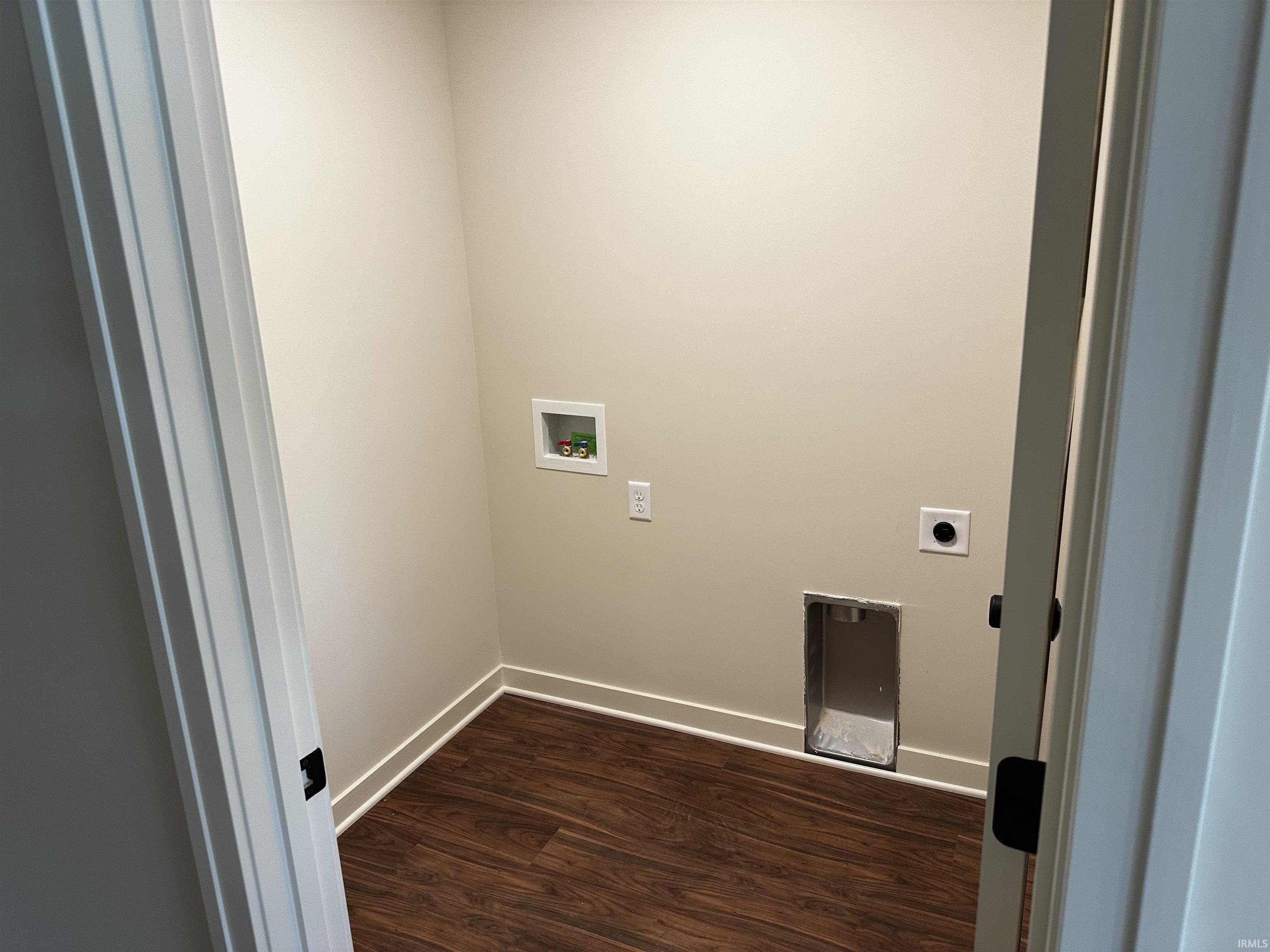 1572 Cananea Way Fort Wayne, IN 46845 - Photo 14 of 16