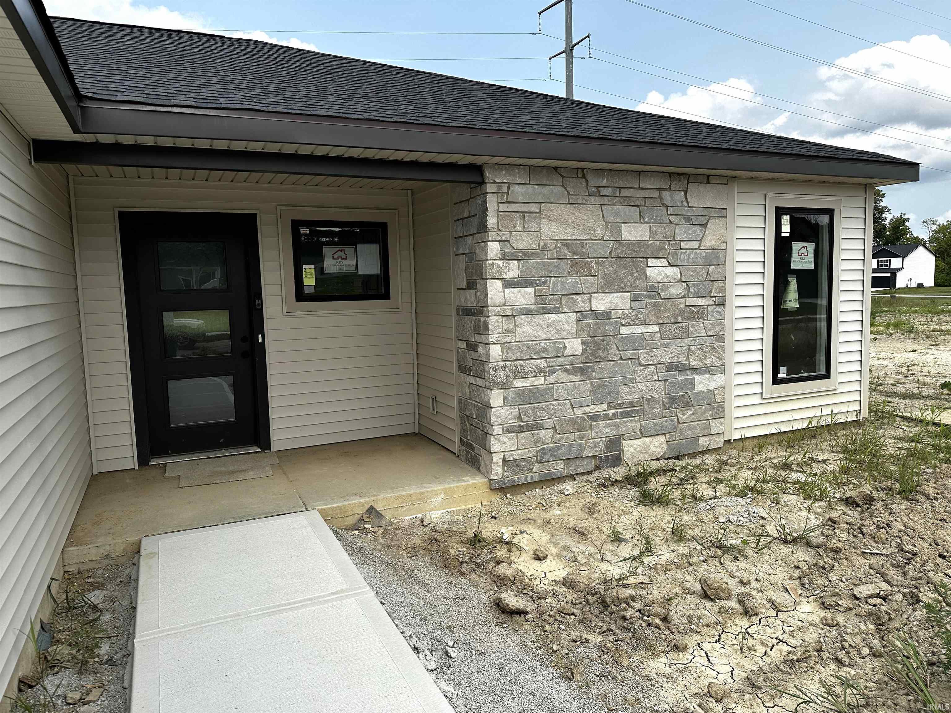 1572 Cananea Way Fort Wayne, IN 46845 - Photo 2 of 16