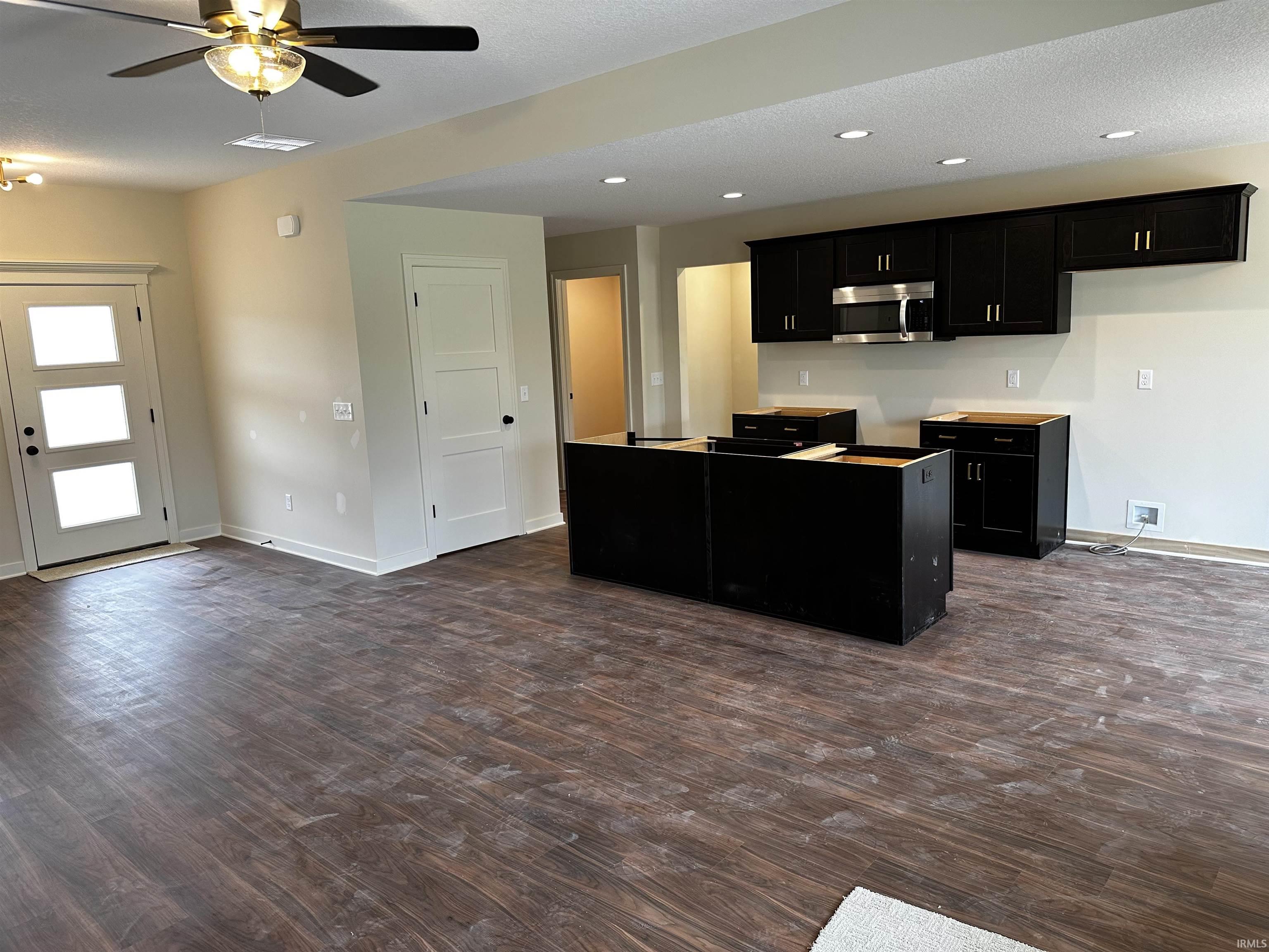 1572 Cananea Way Fort Wayne, IN 46845 - Photo 4 of 16