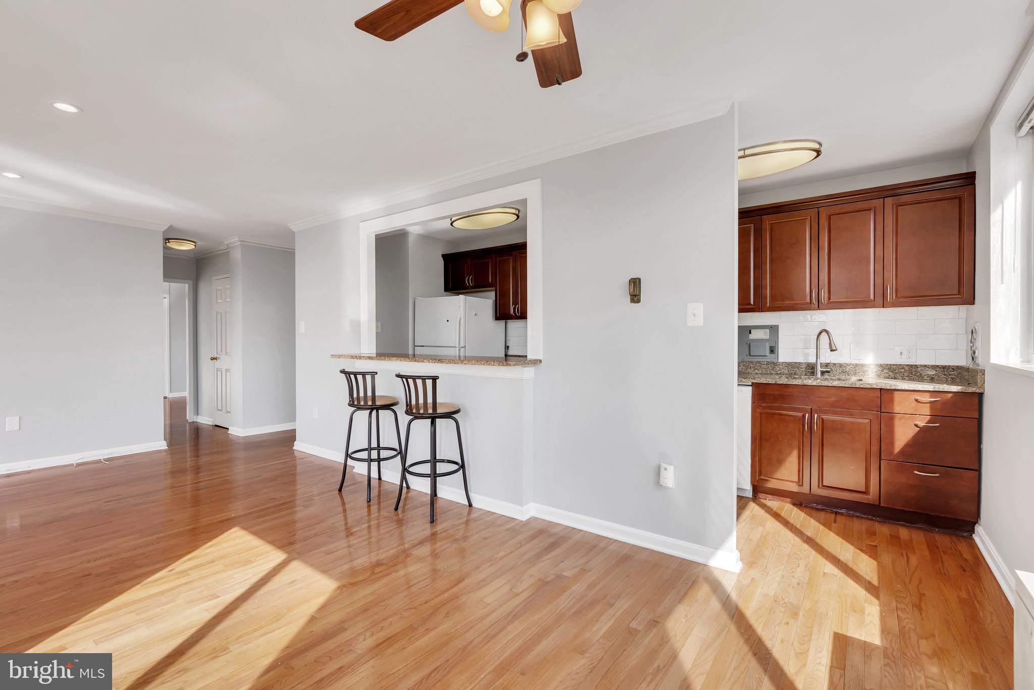 4000 Tunlaw Road Northwest, Unit 1111 Washington, DC 20007 - Photo 23 of 55