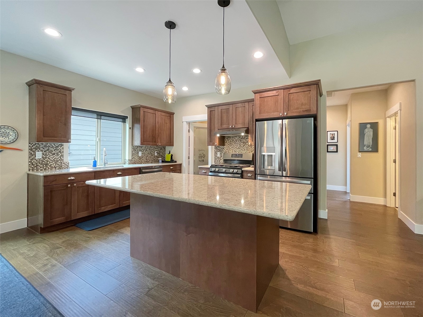 280 Choice Loop Sequim, WA 98382 - Photo 9 of 40 Gallery Image 9