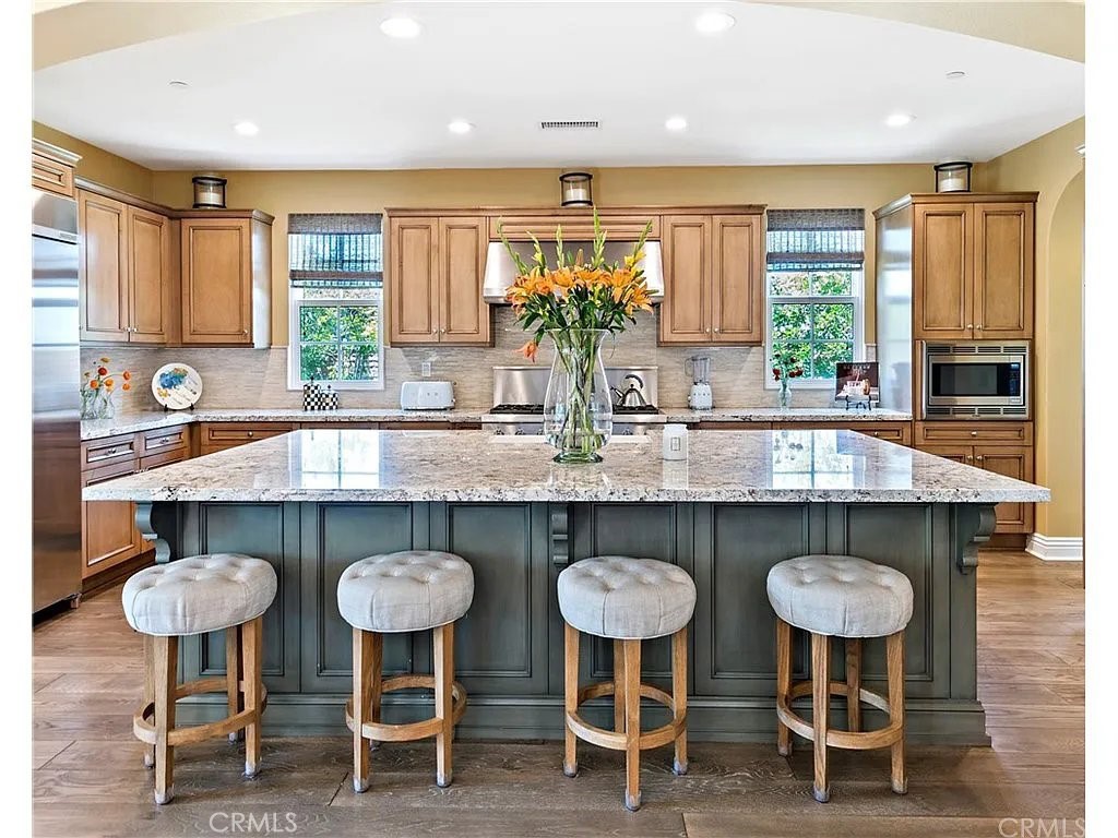 9 Paniolo Road Ladera Ranch, CA 92694 - Photo 8 of 40 Gallery Image 8