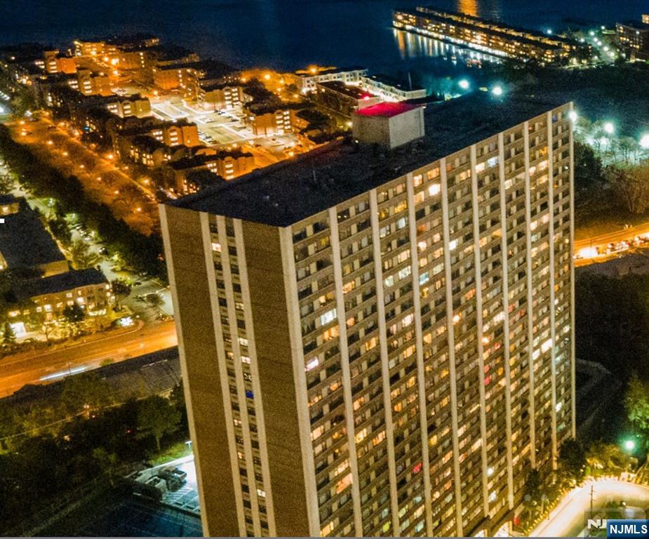 250 Gorge Road, Unit 28I Cliffside Park, NJ 07010 - Photo 23 of 25