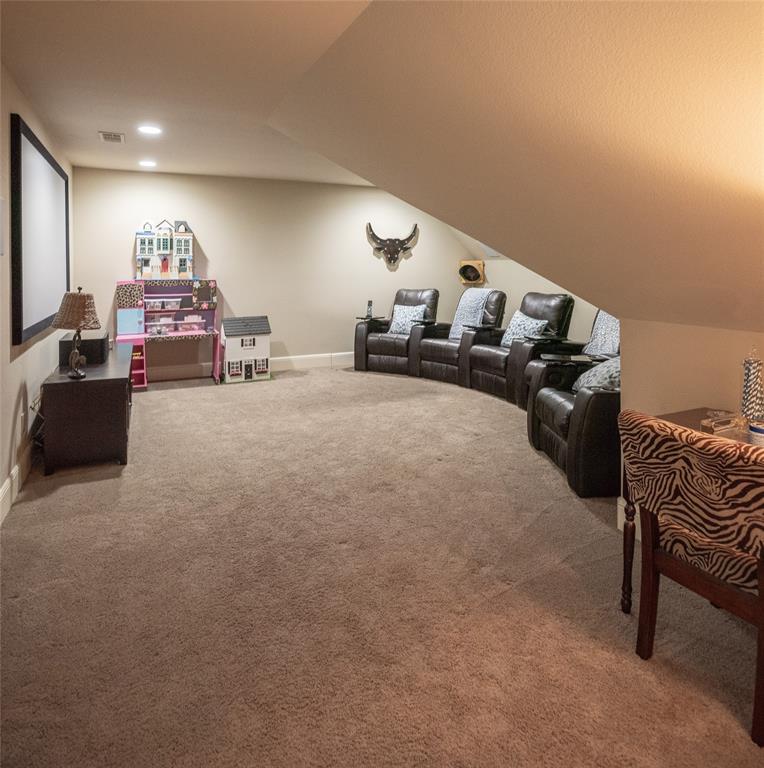 811 Red Store Court Lucas, TX 75002 - Photo 22 of 31 a living room with furniture