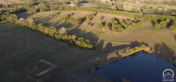 $900,000 | 10010 Hwy K-16 Holton Ks 66436, Holton, KS 66436