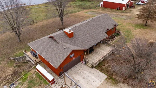 $900,000 | 10010 Hwy K-16 Holton Ks 66436, Holton, KS 66436