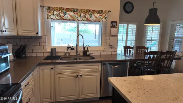 $677,500 | 2647 East South Fork Drive, Phoenix, AZ 85048