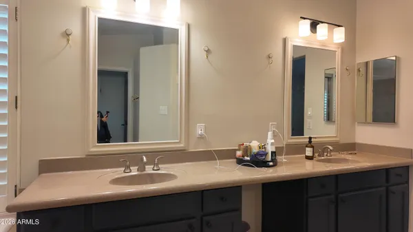 $677,500 | 2647 East South Fork Drive, Phoenix, AZ 85048