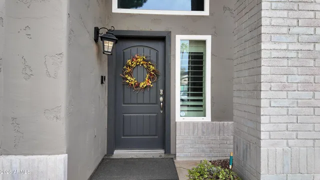 $700,000 | 2647 East South Fork Drive, Phoenix, AZ 85048