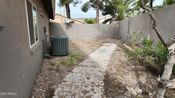 $677,500 | 2647 East South Fork Drive, Phoenix, AZ 85048