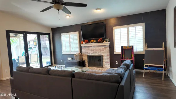 $677,500 | 2647 East South Fork Drive, Phoenix, AZ 85048