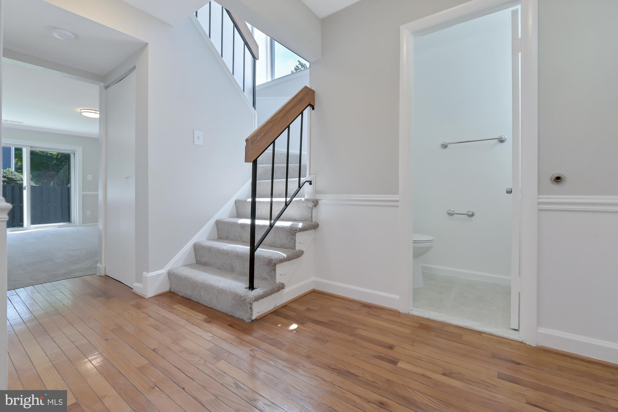17472 Hoskinson Road Poolesville, MD 20837 - Photo 13 of 42