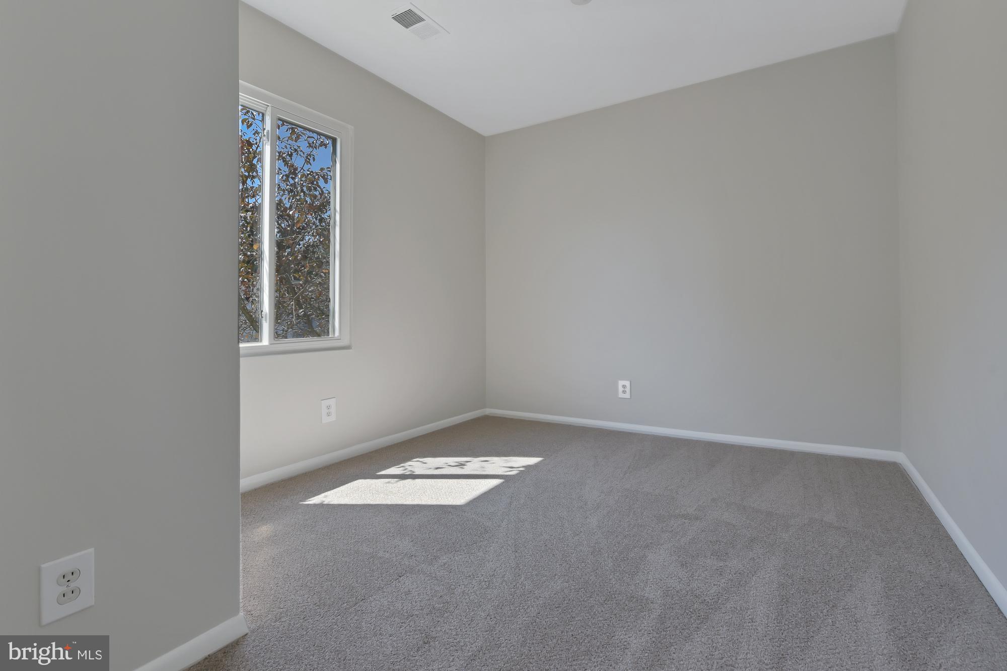 17472 Hoskinson Road Poolesville, MD 20837 - Photo 23 of 42