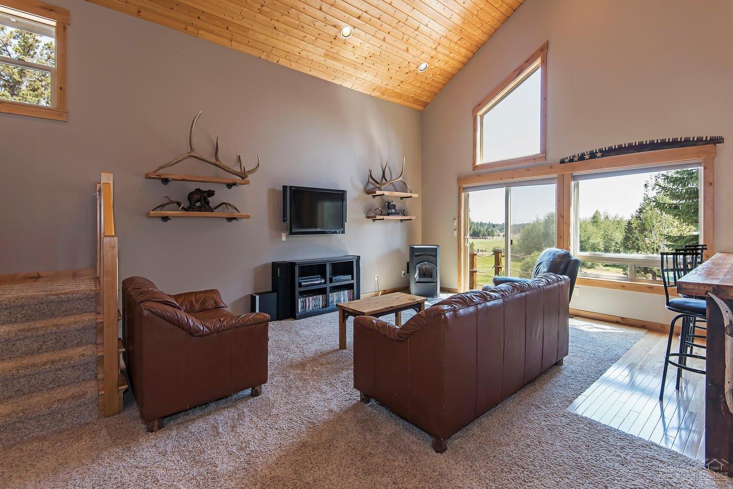 62205 Chickadee Lane Bend, OR 97701 - Photo 2 of 25 Additional Photo