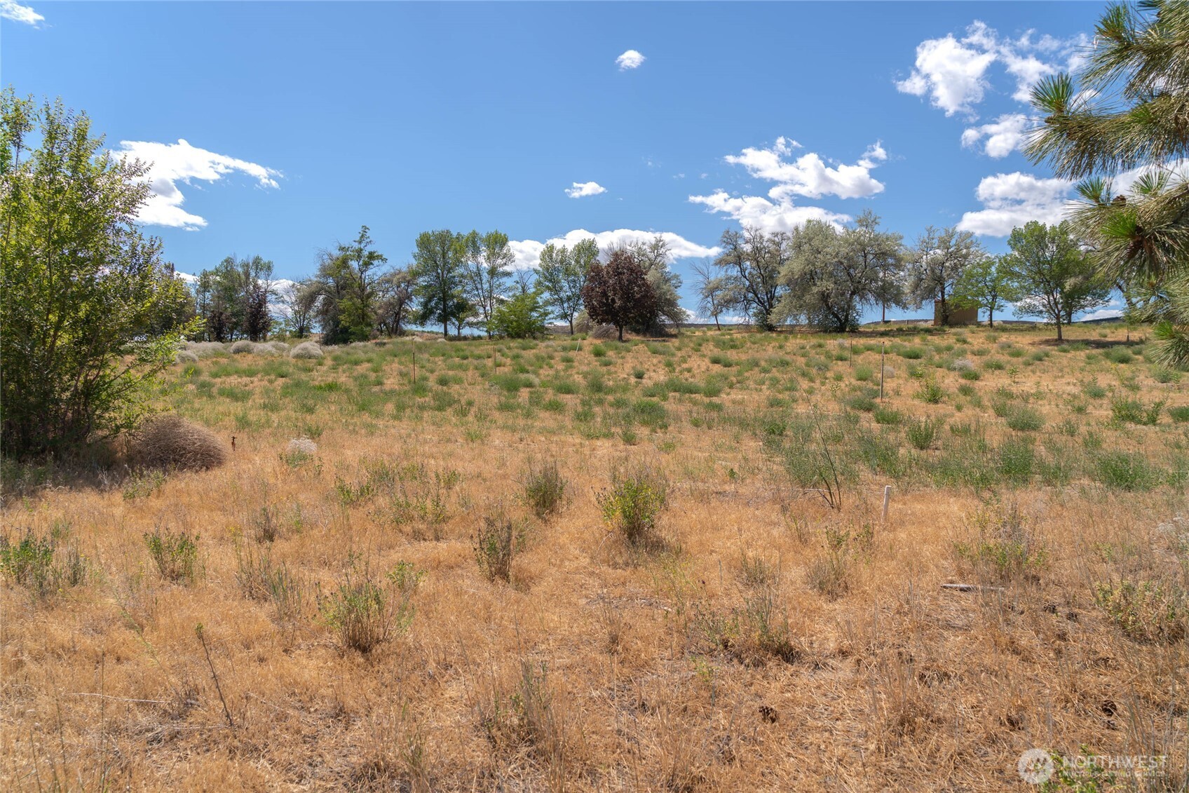 300 Monse River Road Brewster, WA 98812 - Photo 21 of 27
