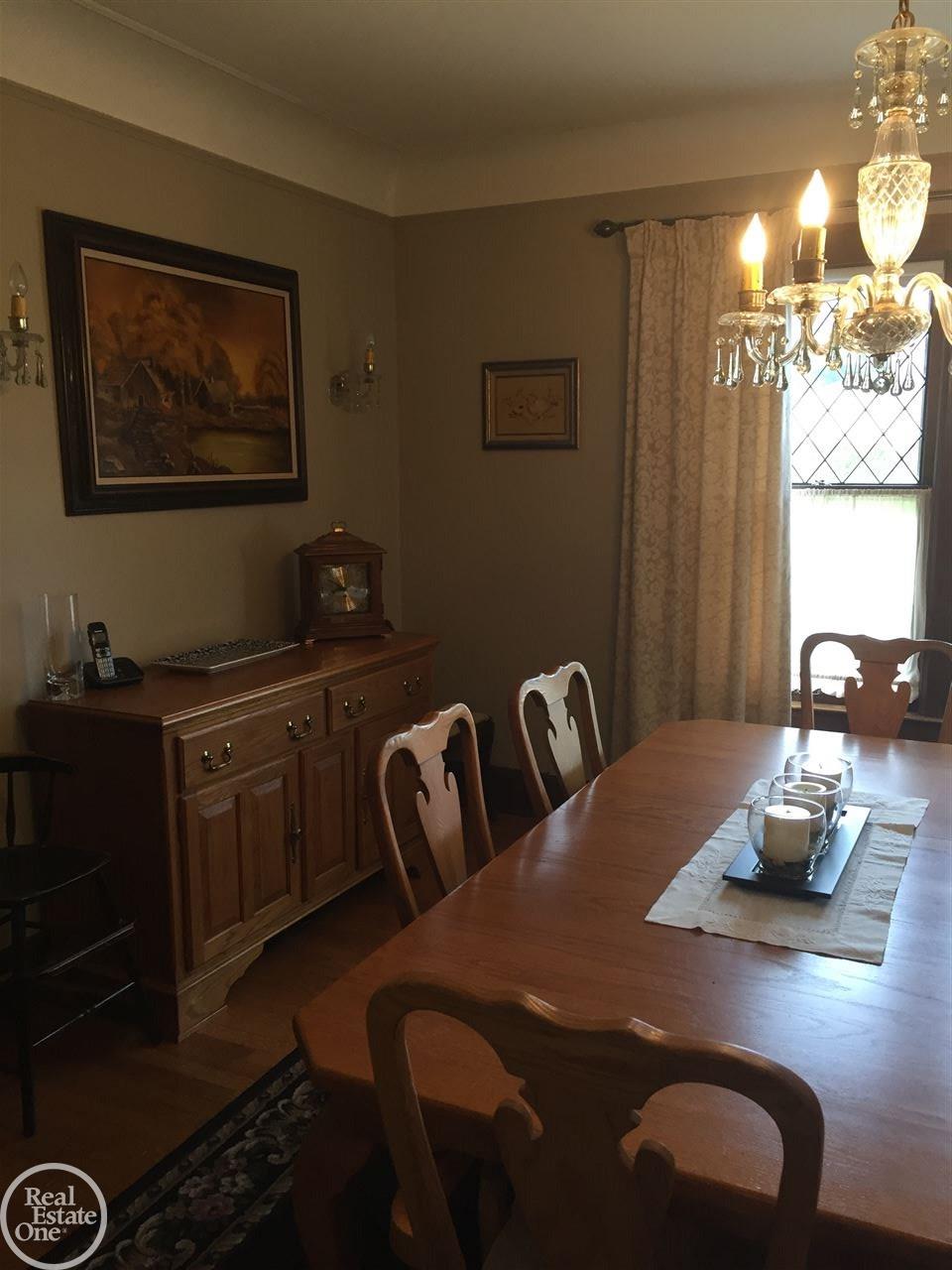 1036 Nottingham Road Grosse Pointe Park, MI 48230 - Photo 18 of 60