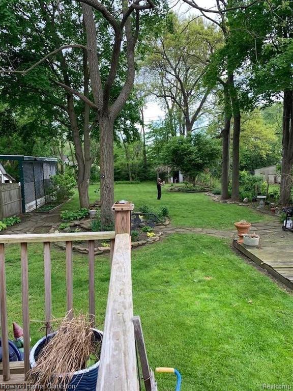 701 West Commerce Road Commerce Township, MI 48382 - Photo 30 of 63