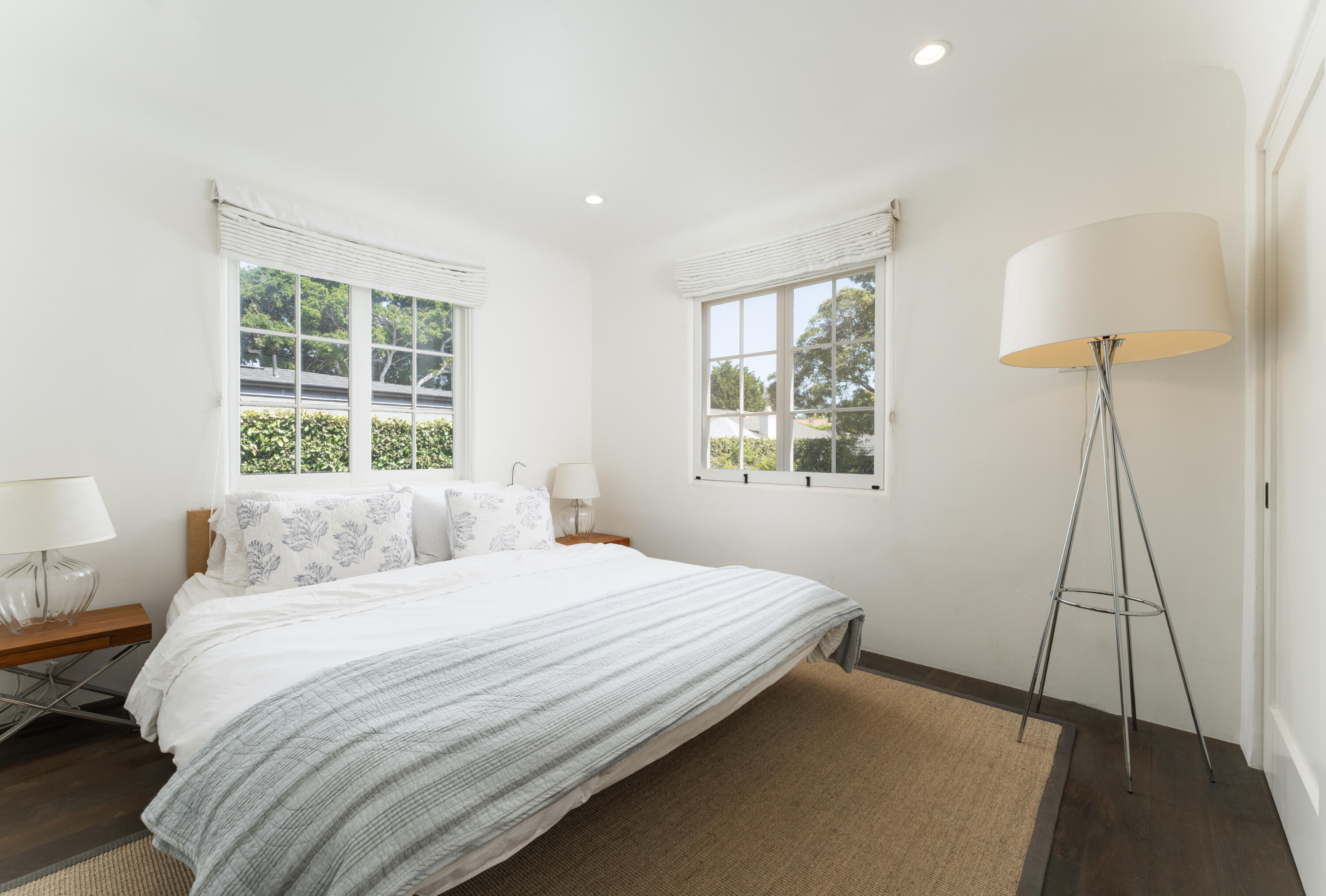 1365 Virginia Road Montecito, CA 93108 - Photo 16 of 38 a bedroom with a bed and a window