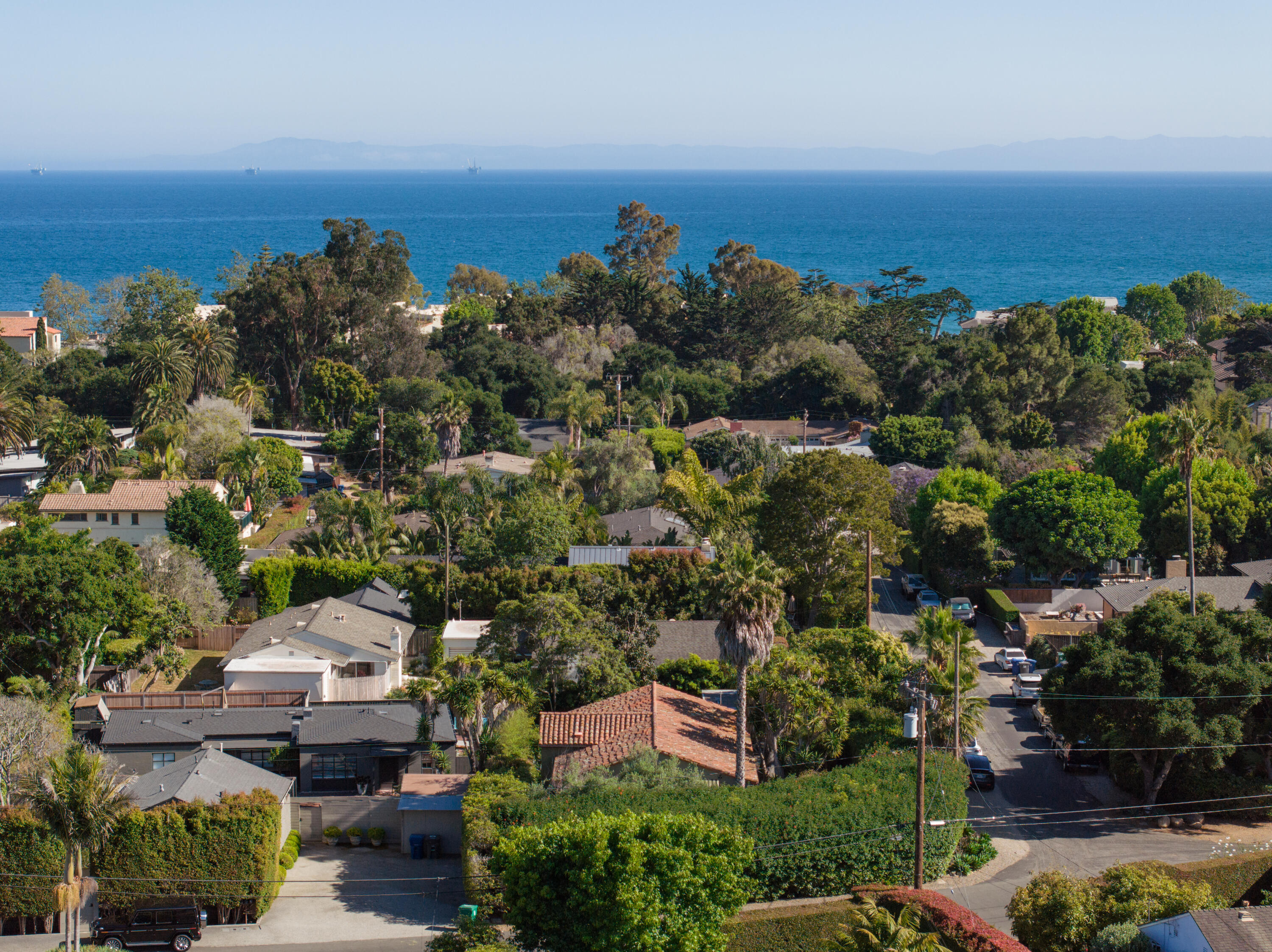 1365 Virginia Road Montecito, CA 93108 - Photo 35 of 38 an aerial view of multiple house