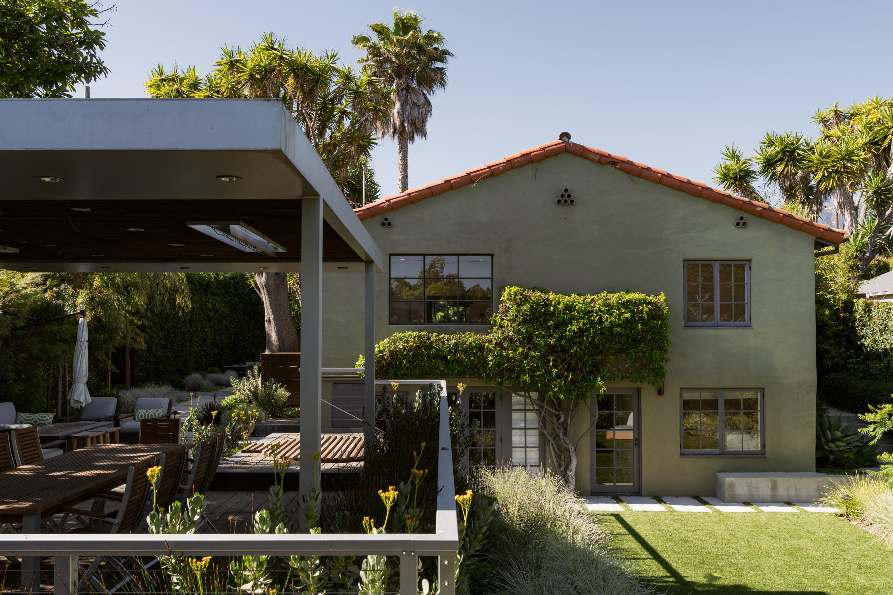 1365 Virginia Road Montecito, CA 93108 - Photo 5 of 38 a front view of house with yard