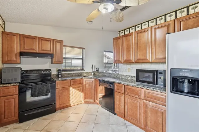 $215,000 | 1708 Curry Trail, Unit 3, Nokomis, FL 34275