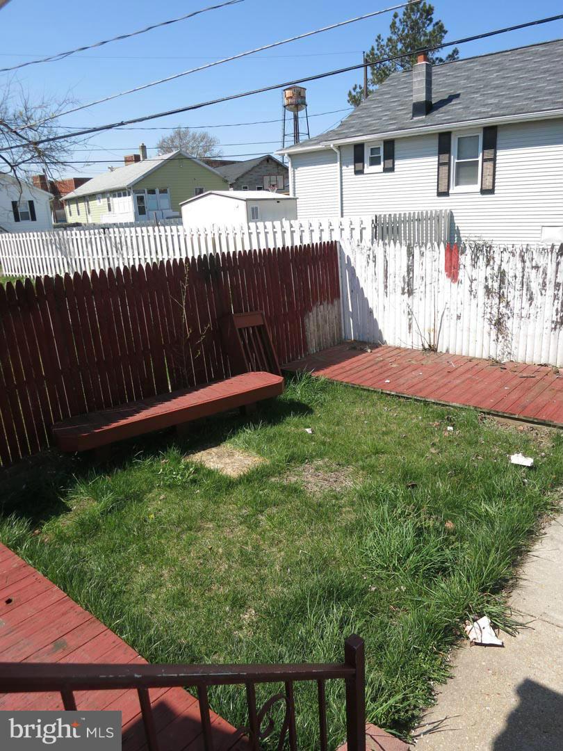 1828 Portship Road Baltimore, MD 21222 - Photo 6 of 8 Exterior (Rear)