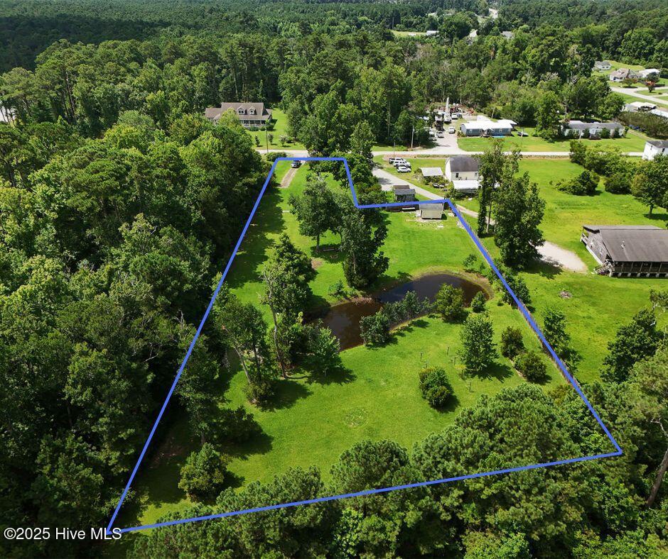 145 Elnora Jones Road Beaufort, NC 28516 - Photo 1 of 7 3