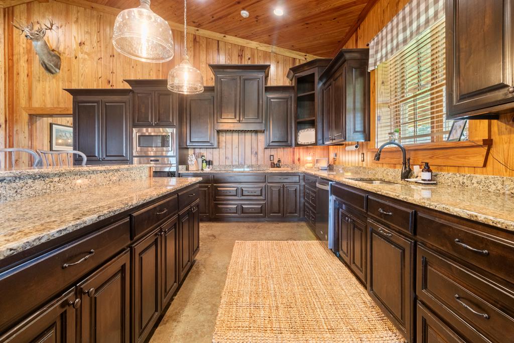 3200 Hickory Head Road Quitman, GA 31643 - Photo 10 of 49 Gallery Image 10