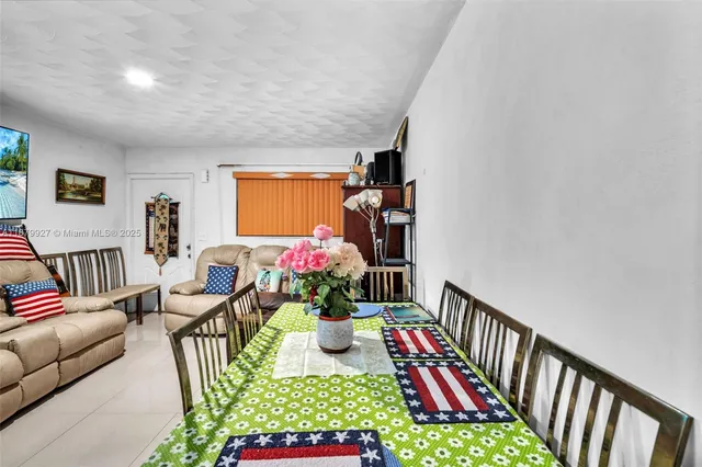 $699,999 | 460 Northeast 132nd Street, North Miami, FL 33161