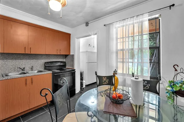 $699,999 | 460 Northeast 132nd Street, North Miami, FL 33161