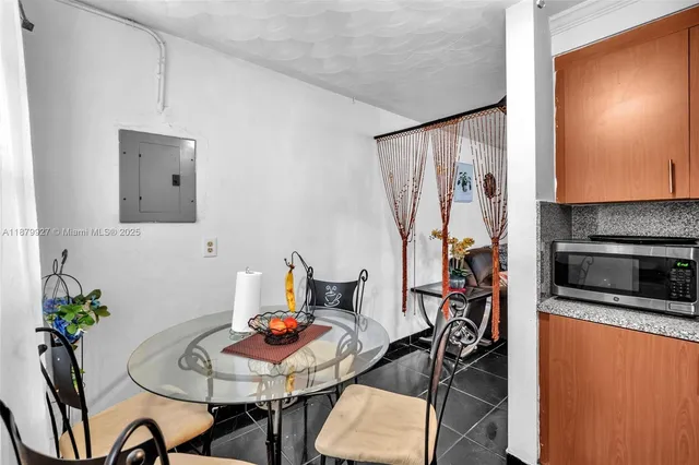 $699,999 | 460 Northeast 132nd Street, North Miami, FL 33161