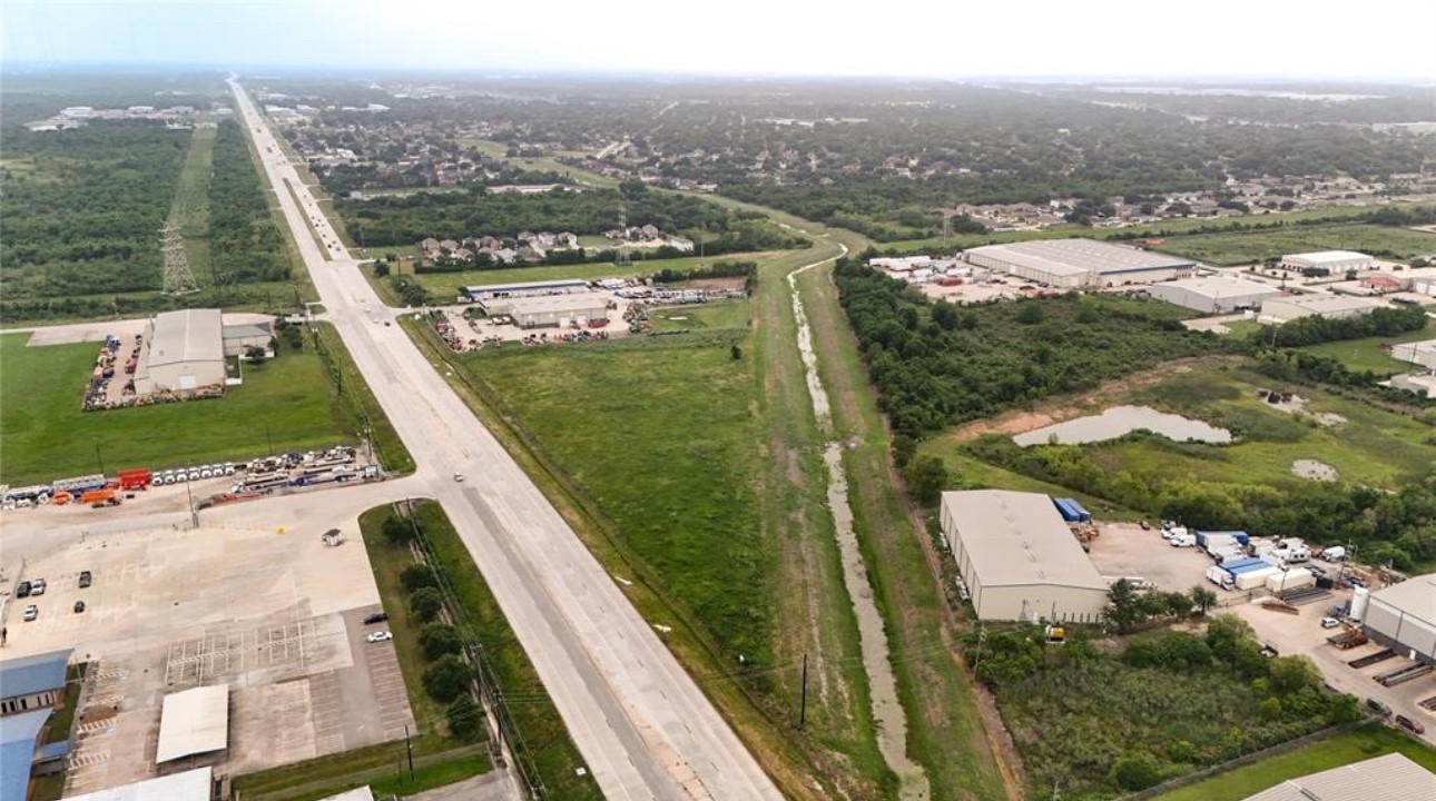 8201 Fm 2234 Mchard Road, Unit LAND Houston, TX 77053 - Photo 10 of 16 a view of a city from a terrace
