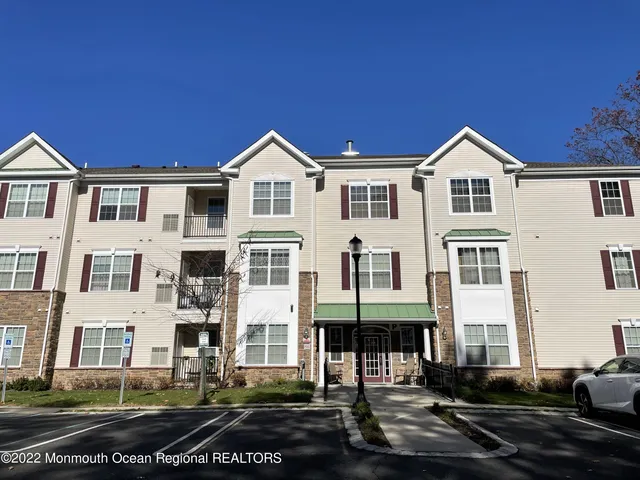 $2,850 | 5 Stock Court, Old Bridge, NJ 08857