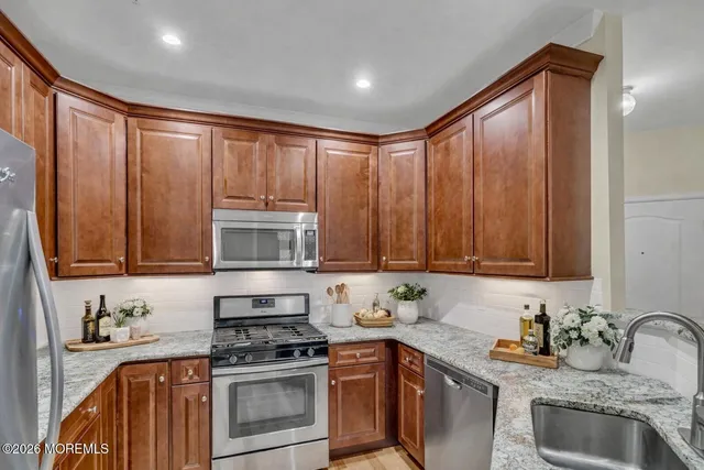 $2,850 | 5 Stock Court, Old Bridge, NJ 08857