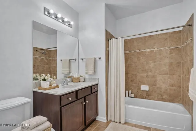 $2,850 | 5 Stock Court, Old Bridge, NJ 08857