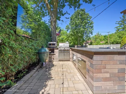 $1,100,000 | 452 South Harvard Avenue, Villa Park, IL 60181